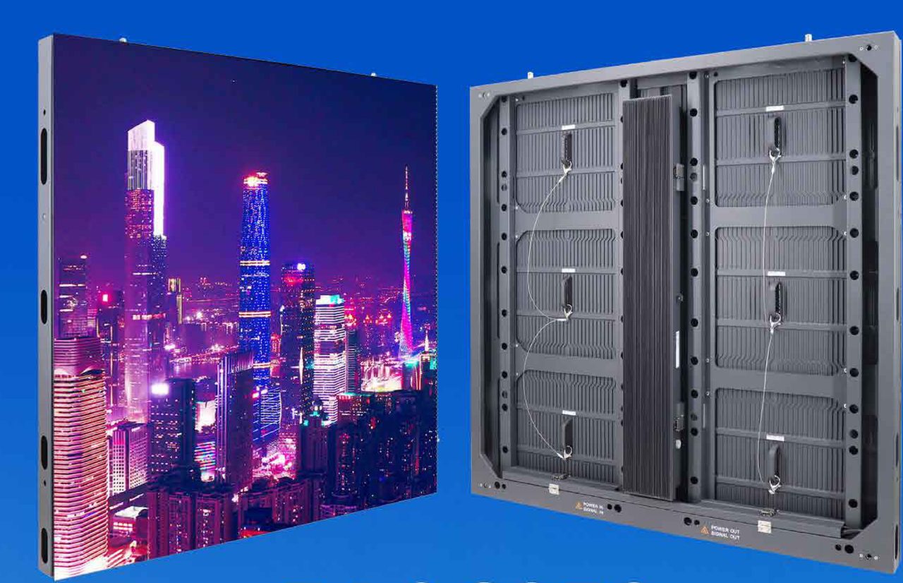 Outdoor LED cabinet with sealed rear housing and mounting bars